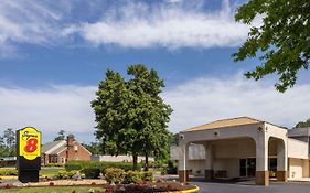 Super 8 By Wyndham Williamsburg/Historic Area